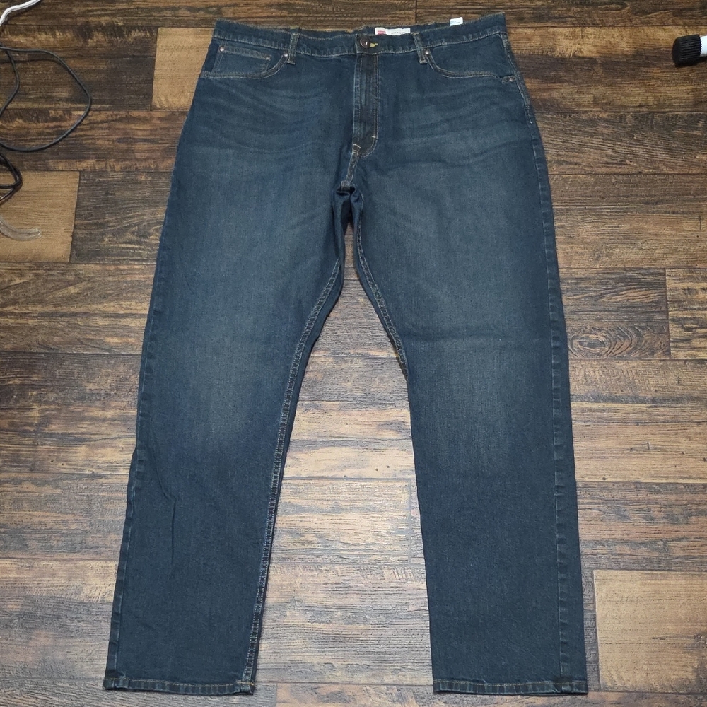 Wrangler Dark Blue Relaxed Fit Jeans